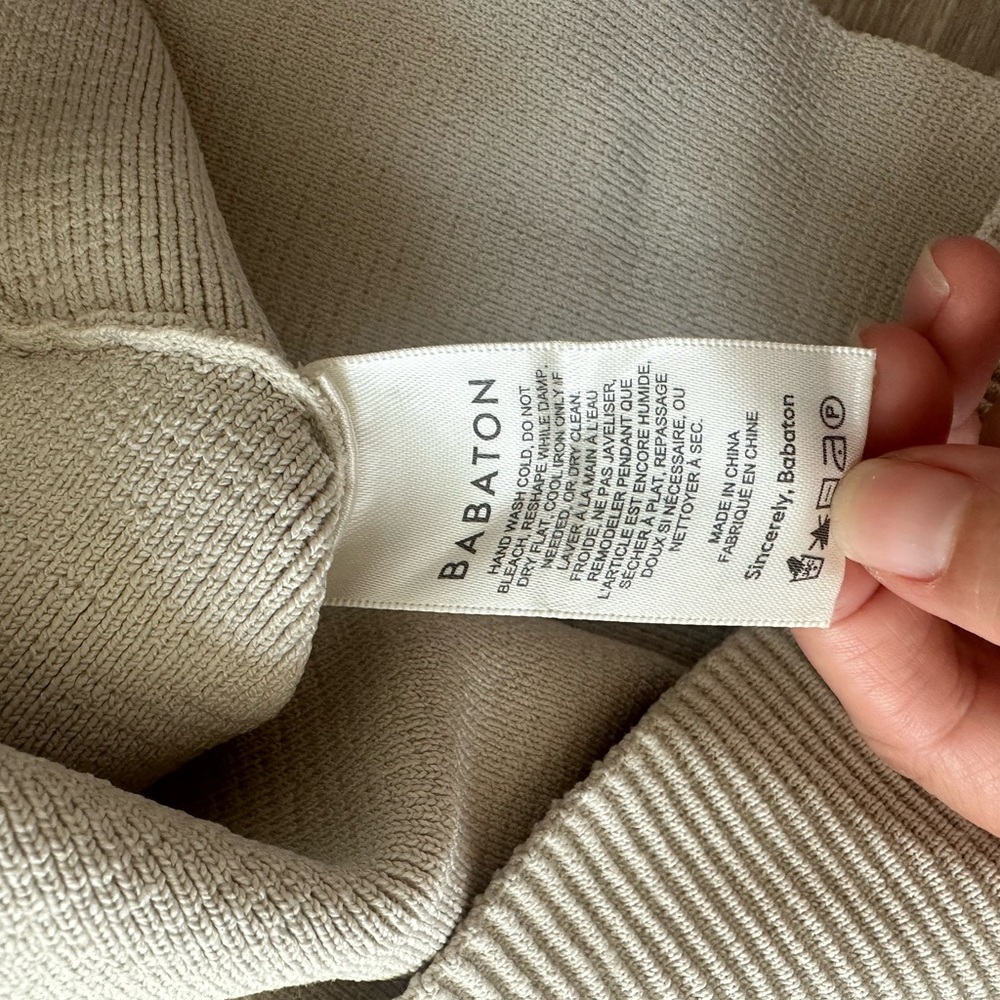 Aritzia Cream Ribbed Cropped Tank - Picture 8 of 8